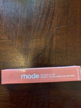 RHODE Peptide Lip Tint - Coral Pink Shade